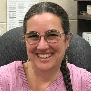 Meet your Posher, Lori